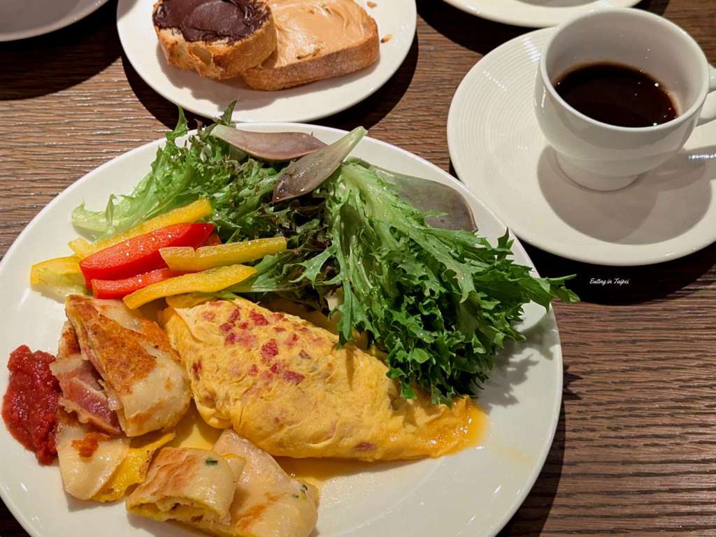 Silks Place Tainan Robins breakfast plate 2